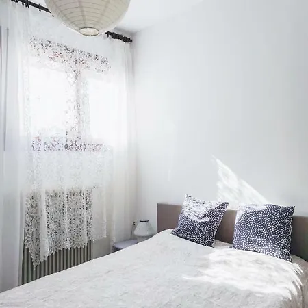 Bright & Stylish Apartment *