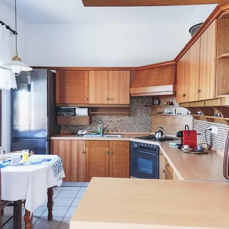 Bright & Stylish Apartment Kavala